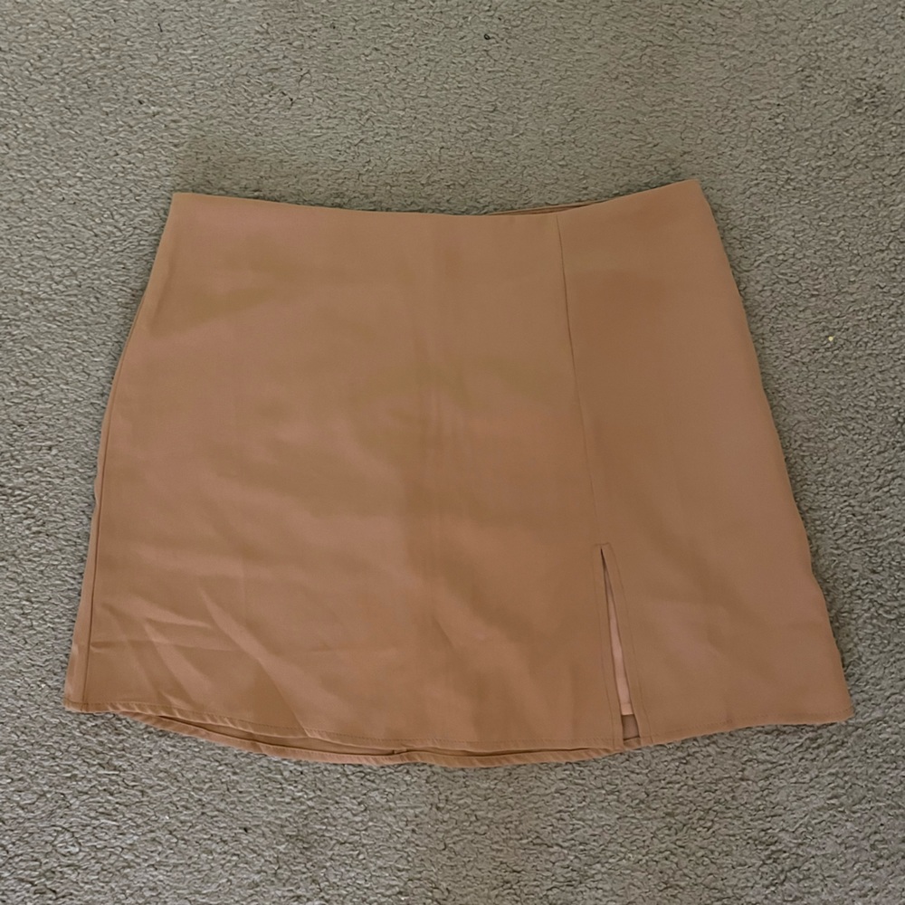 Mini skirt in tan/pink